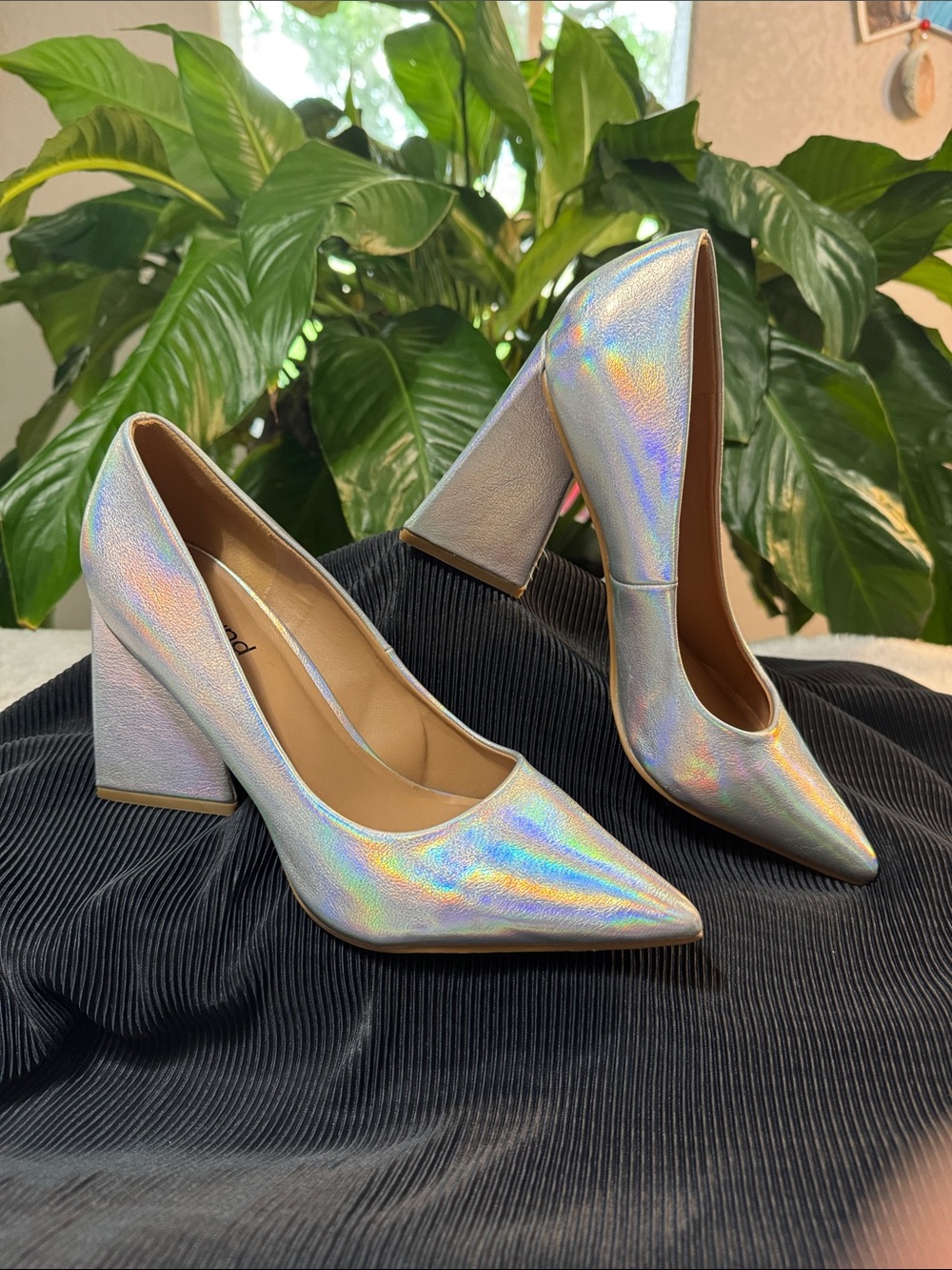 Abound Iridescent Holographic Pointed Toe Block Heel Pumps